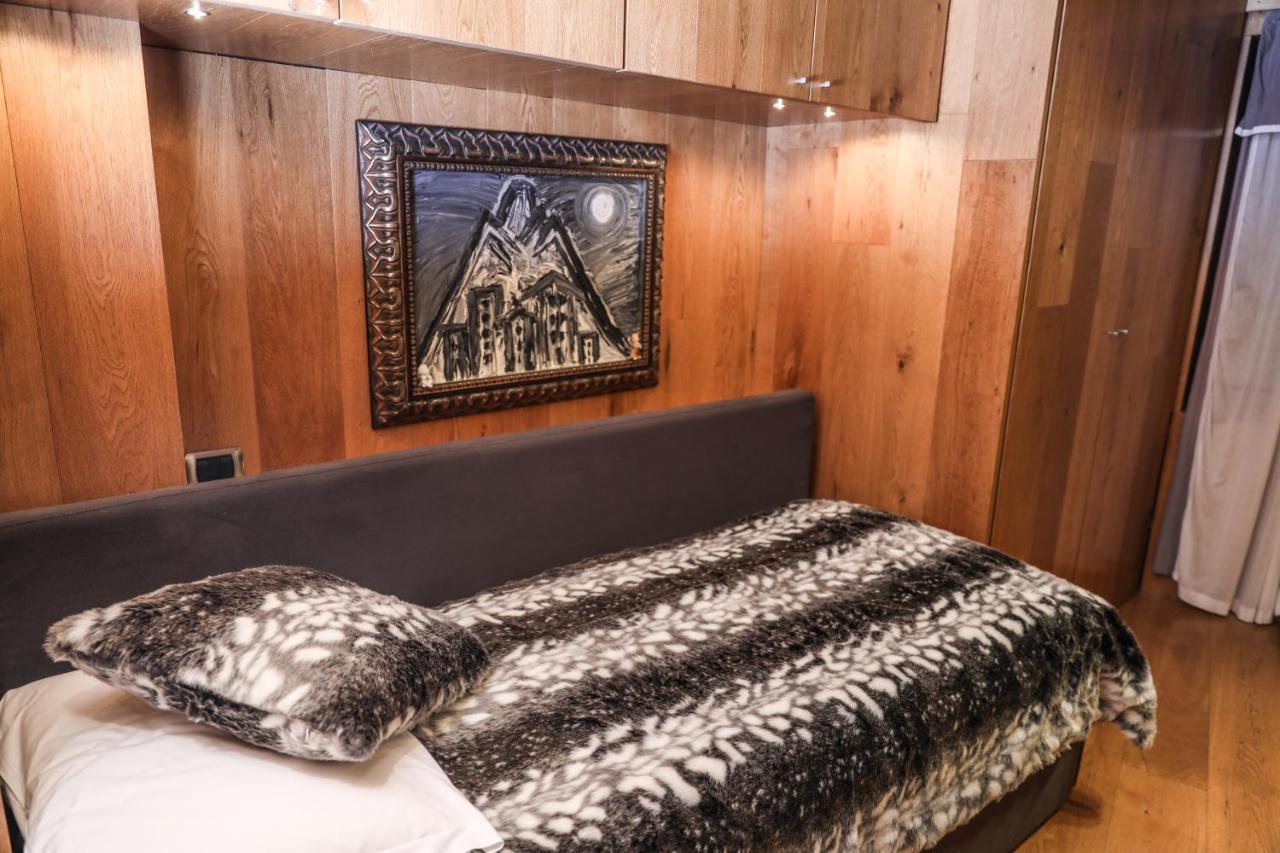 Art Hotel Grivola 브루일서비니아 외부 사진